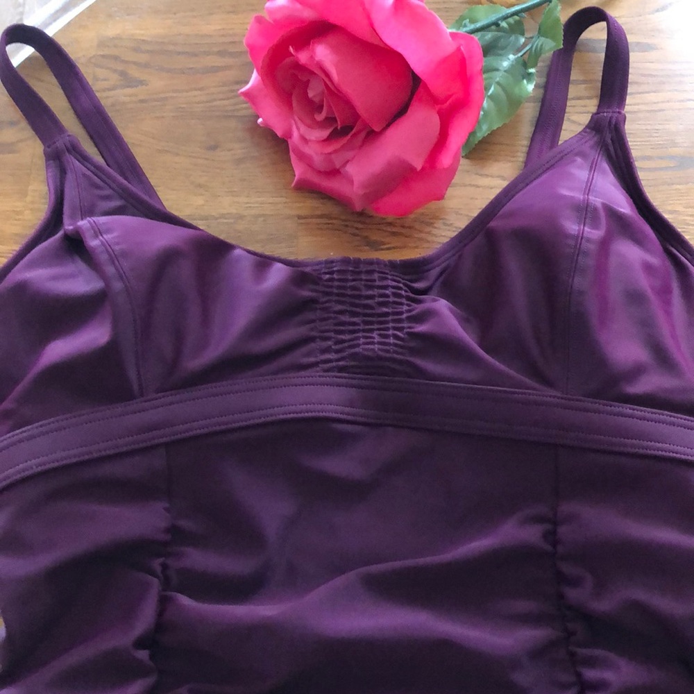 Athleta swim suit top